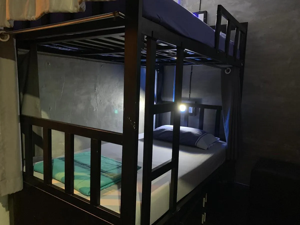 Chompoo Hostel Phiphi-szigetek
